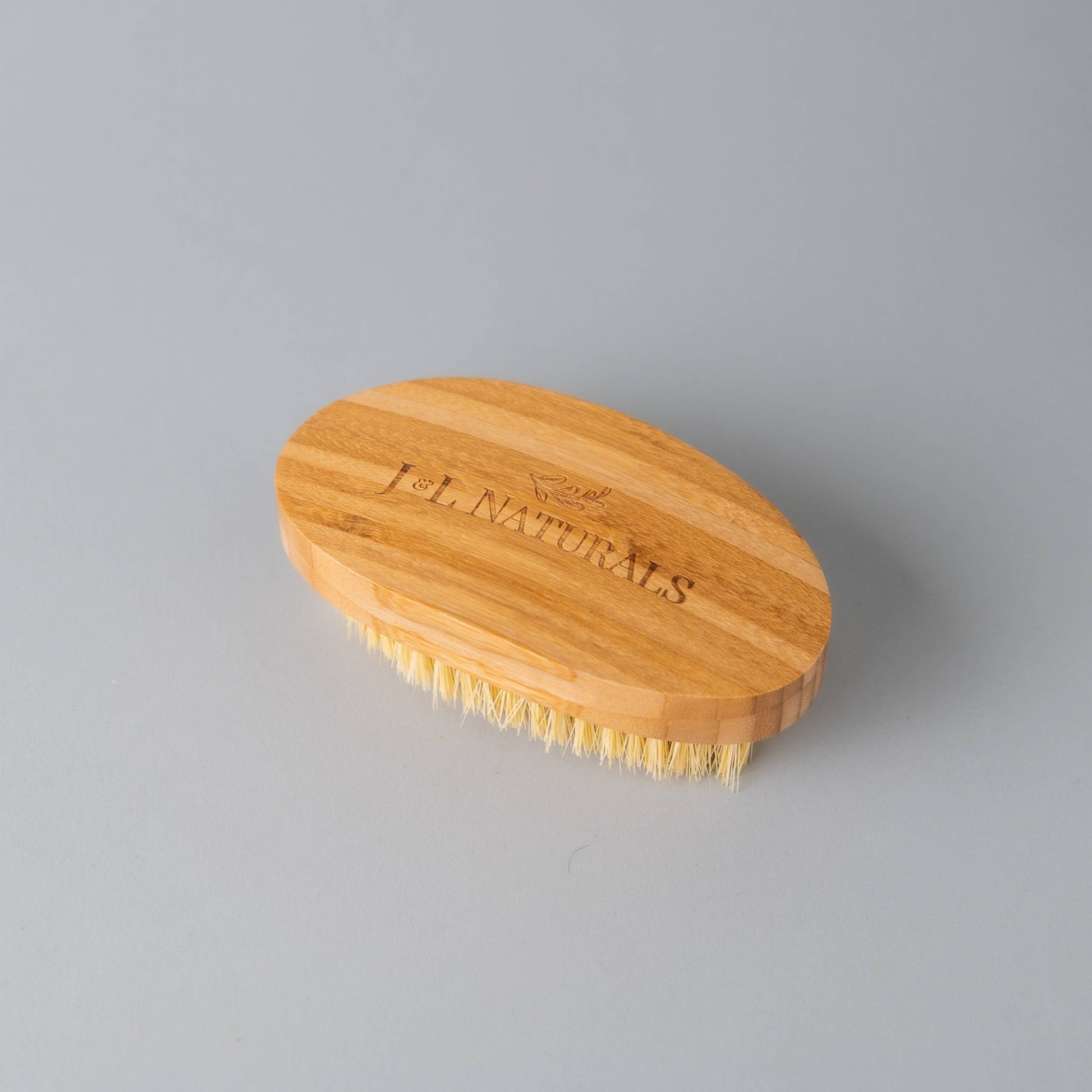 Bamboo Dry Body Brush | Exfoliate with Natural Fibers - Wellaine